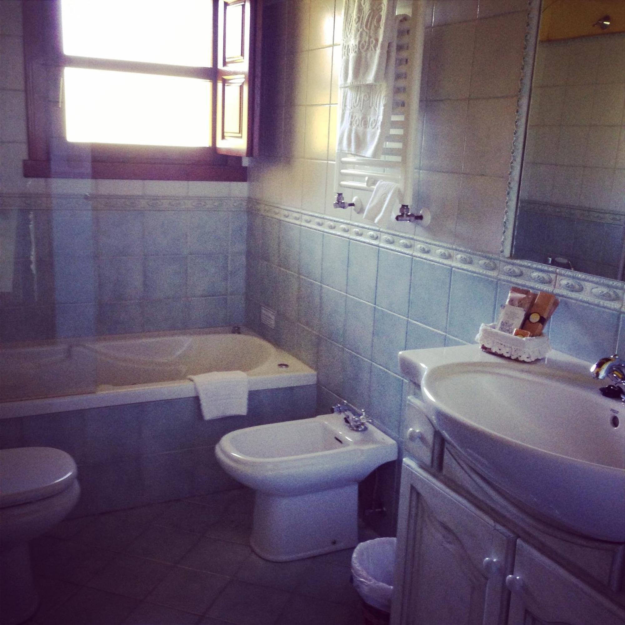 Hotel Rural La Lluriga La Galguera 部屋 写真